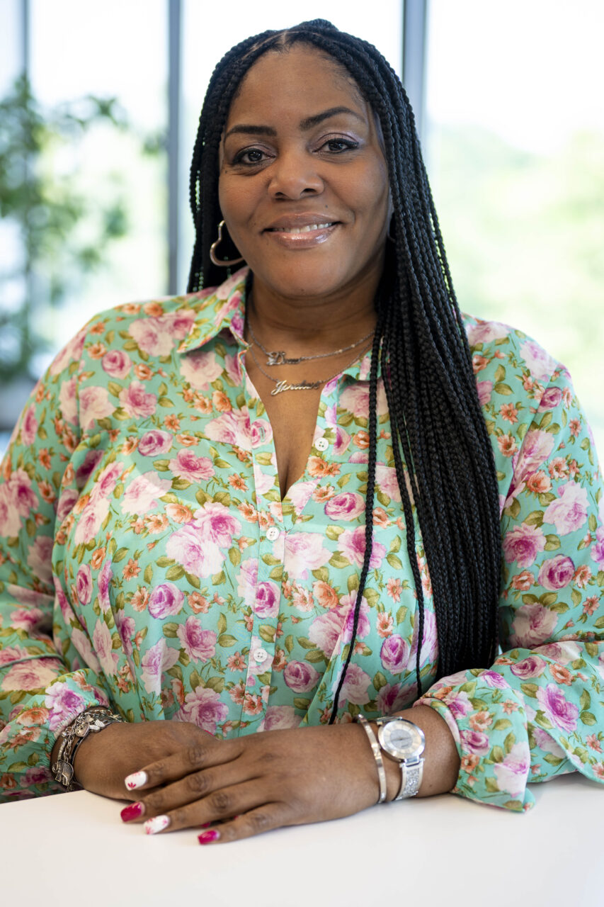 Ebony Bowers ebony-bowers2025